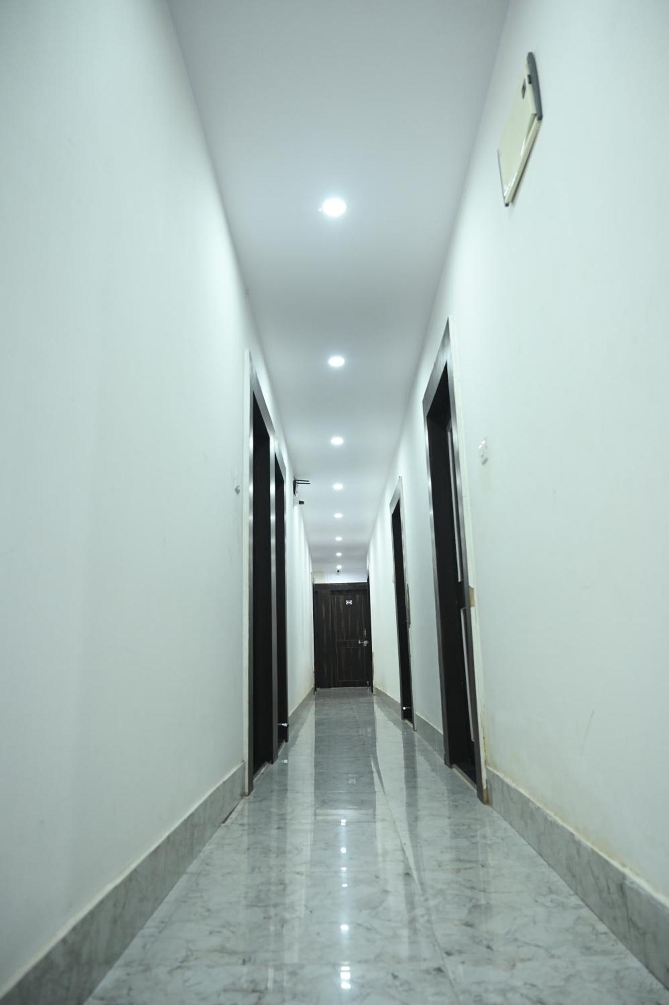 Hotel Diamant Inn Patna  Exterior photo